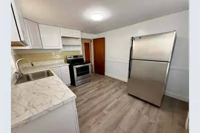 27 Hartwell Street, Waltham, MA 02453 - Photo 5
