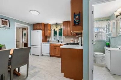 23 Tucker Avenue, Lexington, MA 02421 - Photo 11