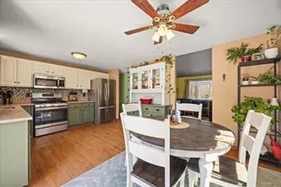 500 Wareham St, Middleborough, MA 02346 - Photo 9