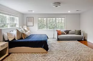 2 Edgewater Pl, Winchester, MA 01890 - Photo 15