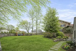 2 Edgewater Pl, Winchester, MA 01890 - Photo 29