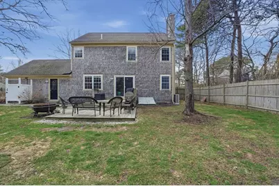 3 Dover Ln, Bourne, MA 02532 - Photo 5