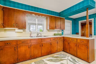 213 Regan St, Gardner, MA 01440 - Photo 13