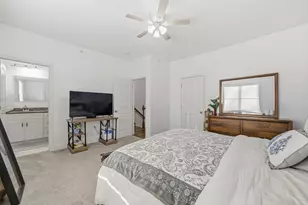 680 Temple St, Whitman, MA 02382 - Photo 19