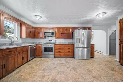 1 Phyllis Rd, Foxboro, MA 02035 - Photo 5