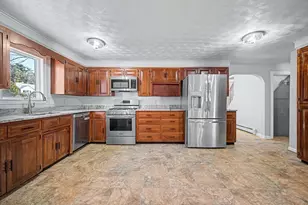 1 Phyllis Rd, Foxboro, MA 02035 - Photo 5