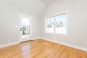 28 Fairview Ave, Ipswich, MA 01938 - Photo 11