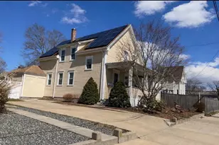 14 North St, Fairhaven, MA 02719 - Photo 3