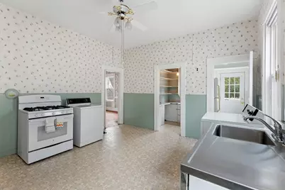 246 Clifton Street, Malden, MA 02148 - Photo 21