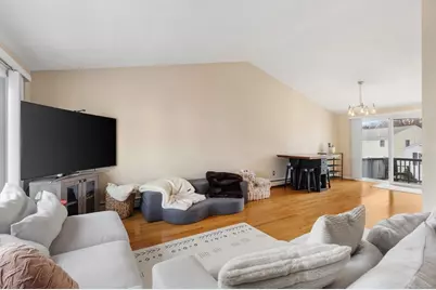 50-52 Pamela Circle, Malden, MA 02148 - Photo 7