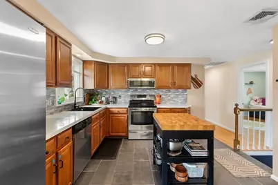 50-52 Pamela Circle, Malden, MA 02148 - Photo 11