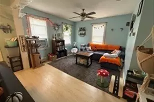 45 Maple St, Warren, MA 01083 - Photo 3