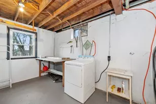 37 Upland Rd, Waltham, MA 02451 - Photo 25