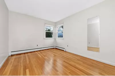 37 Upland Rd, Waltham, MA 02451 - Photo 13