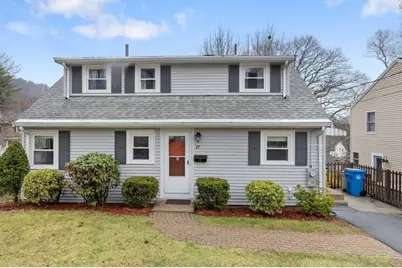 37 Upland Rd, Waltham, MA 02451 - Photo 1
