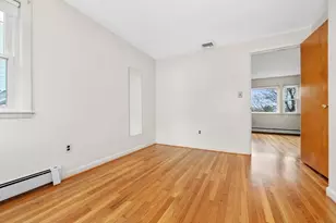 37 Upland Rd, Waltham, MA 02451 - Photo 15