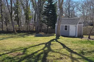 147 Bristol Ave, Barnstable, MA 02601 - Photo 3