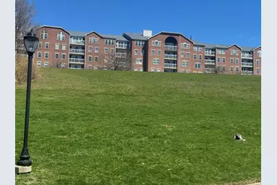 18 Breakwater Drive #18, Chelsea, MA 02150 - Photo 31