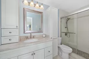 18 Breakwater Dr, Chelsea, MA 02150 - Photo 21