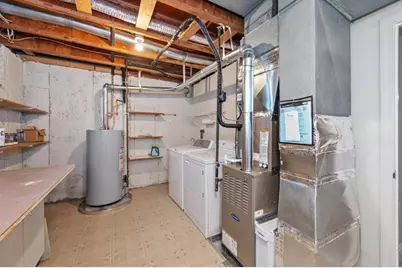 18 Breakwater Drive #18, Chelsea, MA 02150 - Photo 29