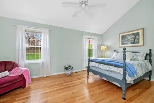 18 Breakwater Dr, Chelsea, MA 02150 - Photo 15