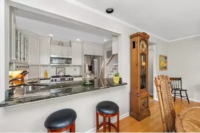 18 Breakwater Drive #18, Chelsea, MA 02150 - Photo 9