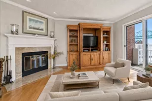 18 Breakwater Dr, Chelsea, MA 02150 - Photo 1