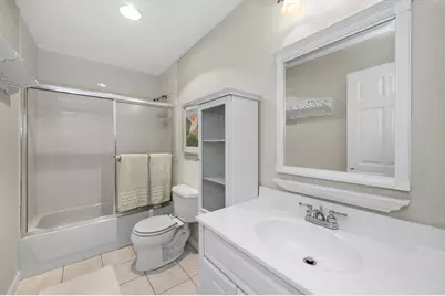 18 Breakwater Drive #18, Chelsea, MA 02150 - Photo 19