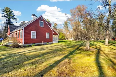 358 Marion Rd, Middleborough, MA 02346 - Photo 5