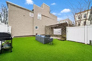 26 Ward St, Boston, MA 02127 - Photo 9