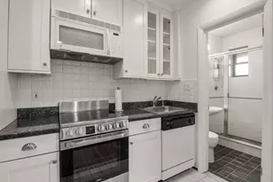 236 Beacon St, Boston, MA 02116 - Photo 17