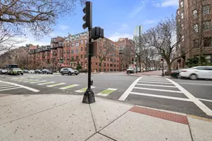 236 Beacon St, Boston, MA 02116 - Photo 27