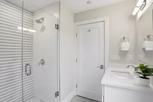 57 Hurley St, Cambridge, MA 02141 - Photo 17