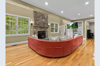12 Breton Road, Upton, MA 01568 - Photo 5