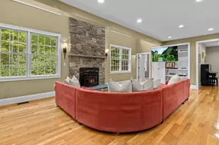 12 Breton Rd, Upton, MA 01568 - Photo 5
