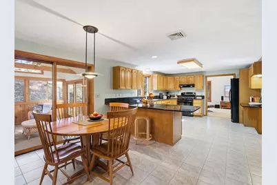 195 Farnum St, North Andover, MA 01845 - Photo 29