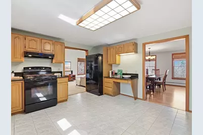 195 Farnum St, North Andover, MA 01845 - Photo 33