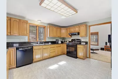 195 Farnum St, North Andover, MA 01845 - Photo 31