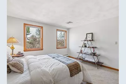 195 Farnum St, North Andover, MA 01845 - Photo 23