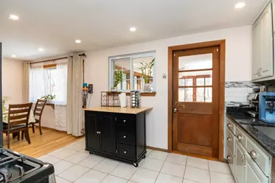 22 Livoli Rd, Framingham, MA 01701 - Photo 17