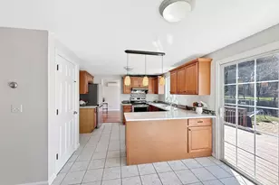 4 Old Cart Rd, Shrewsbury, MA 01545 - Photo 11