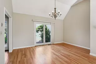 35 Mitchell Grant Way, Bedford, MA 01730 - Photo 9