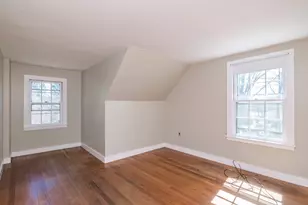 390 Shays St, Amherst, MA 01002 - Photo 25