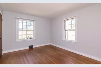 390 Shays St, Amherst, MA 01002 - Photo 19