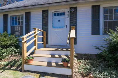 390 Shays St, Amherst, MA 01002 - Photo 5