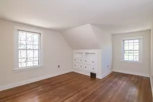 390 Shays St, Amherst, MA 01002 - Photo 23