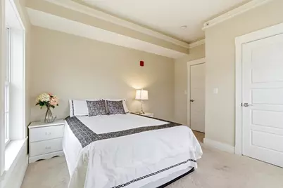 54 Loomis St #2205, Bedford, MA 01730 - Photo 11