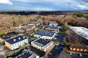 54 Loomis St, Bedford, MA 01730 - Photo 23