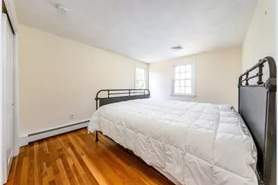 8 Elizabeth Rd, Bourne, MA 02559 - Photo 19