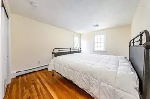 8 Elizabeth Rd, Bourne, MA 02559 - Photo 19